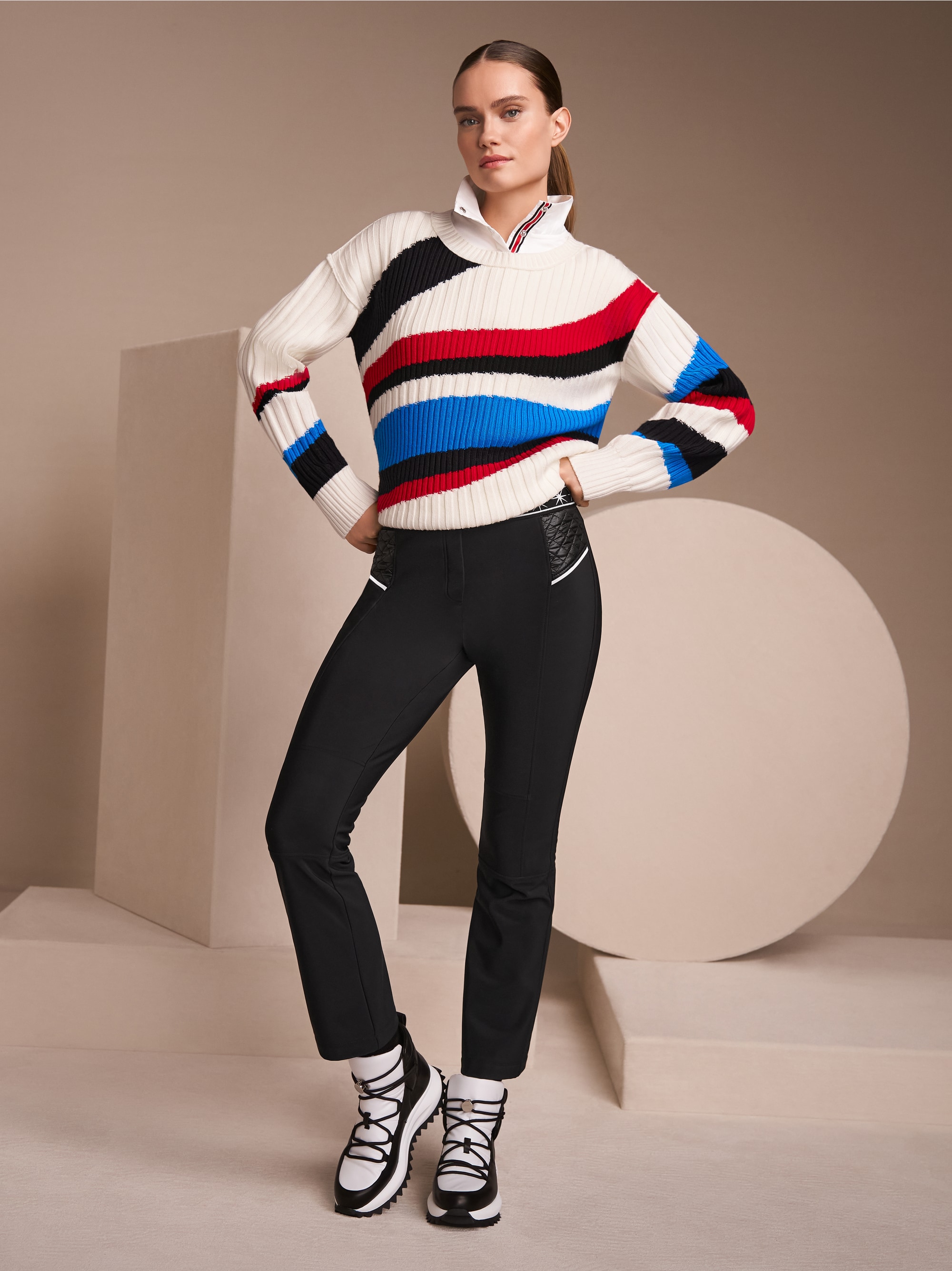 Strickpullover im Colour-Blocking-Look