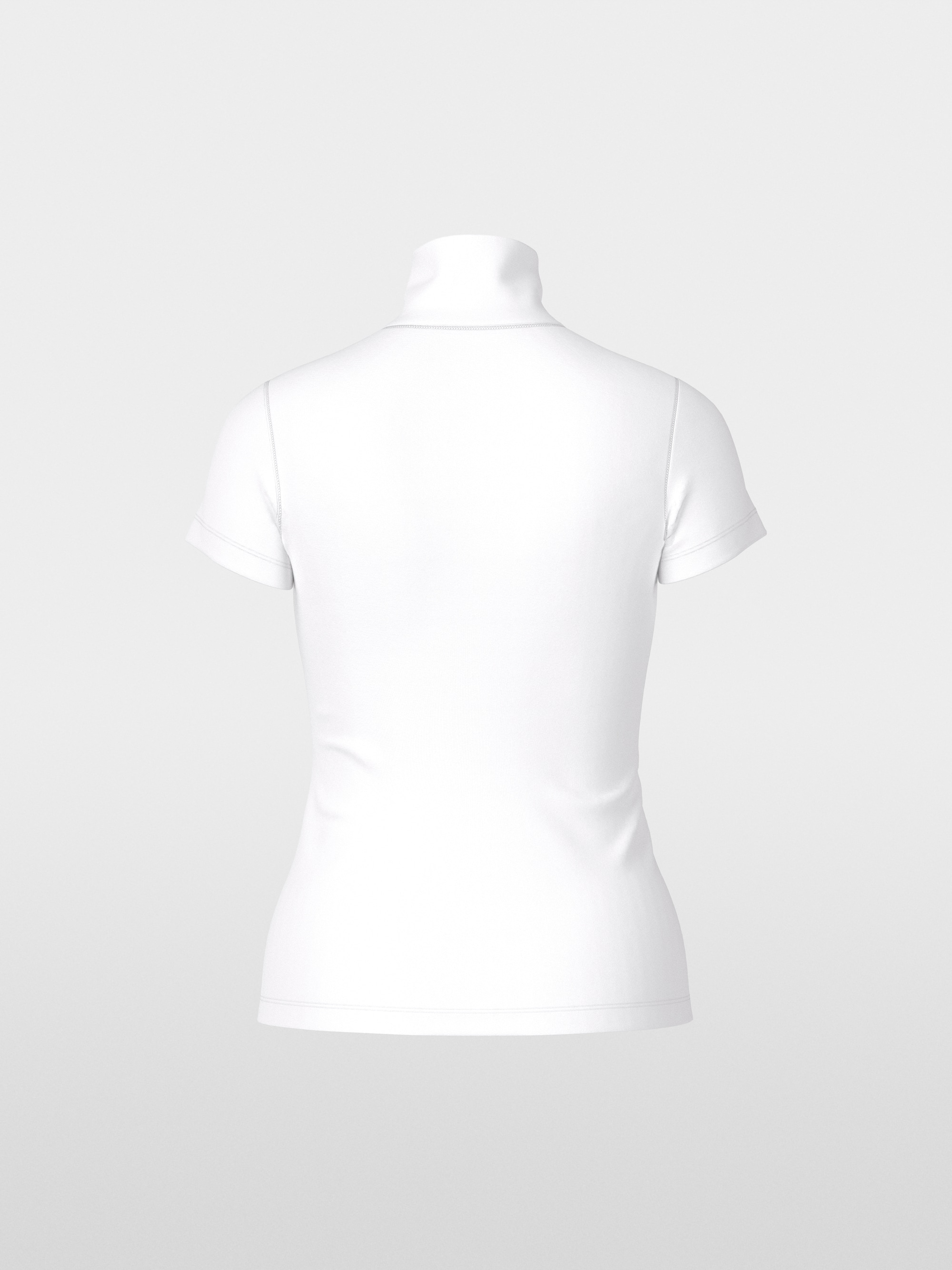 Plain T-shirt with short sleeves