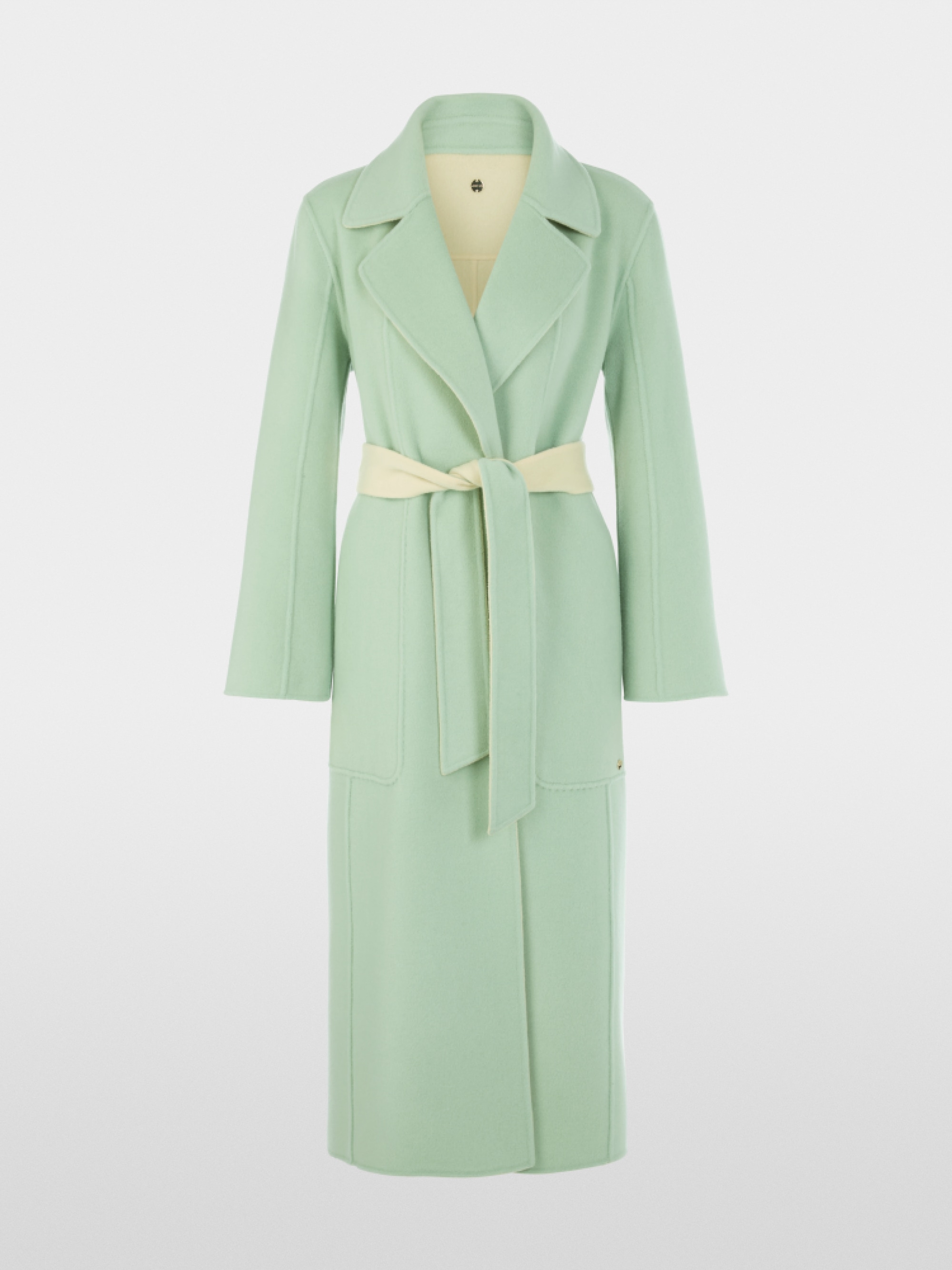 Luxurious reversible wool coat