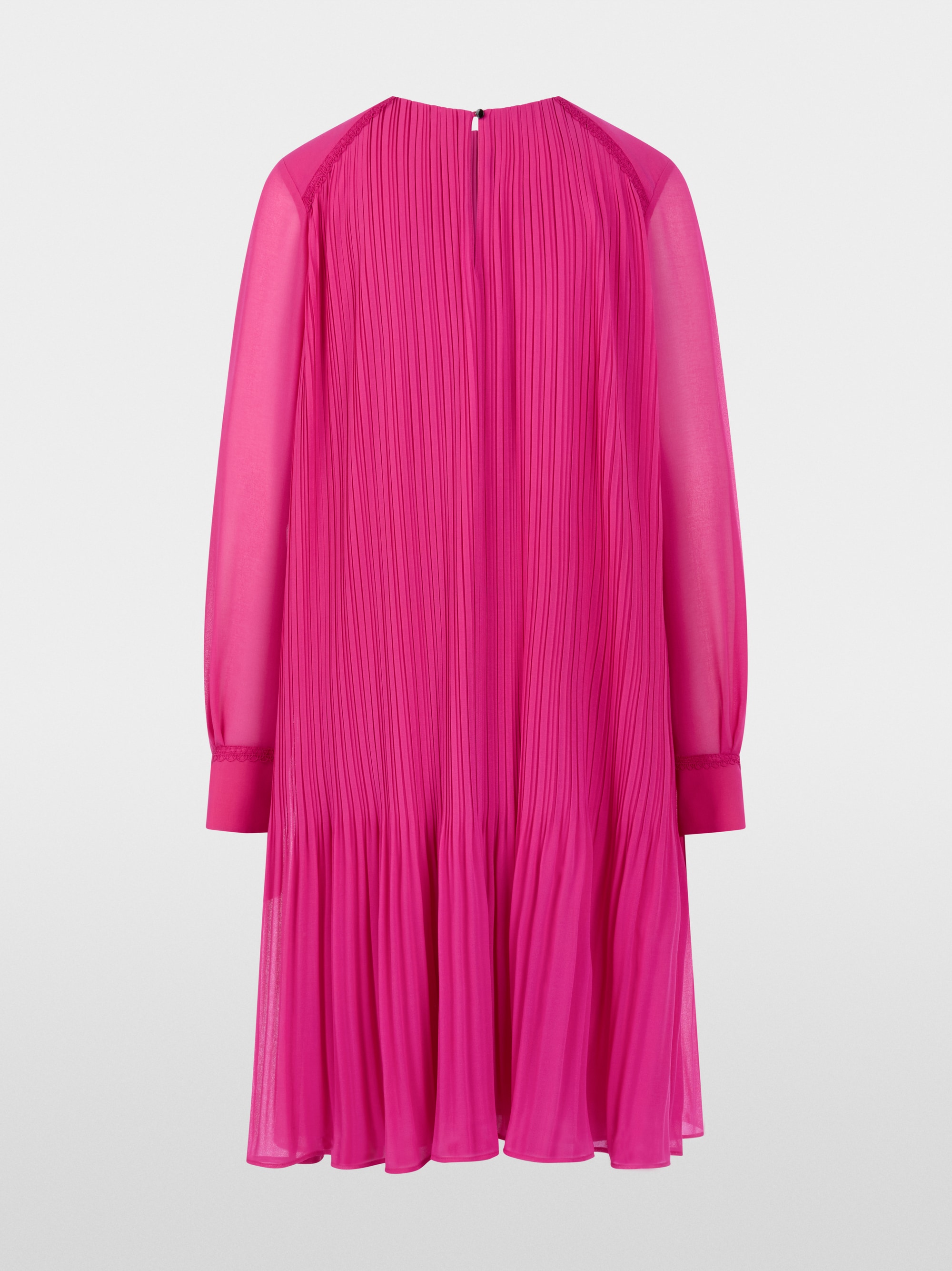 Chiffon dress with bow