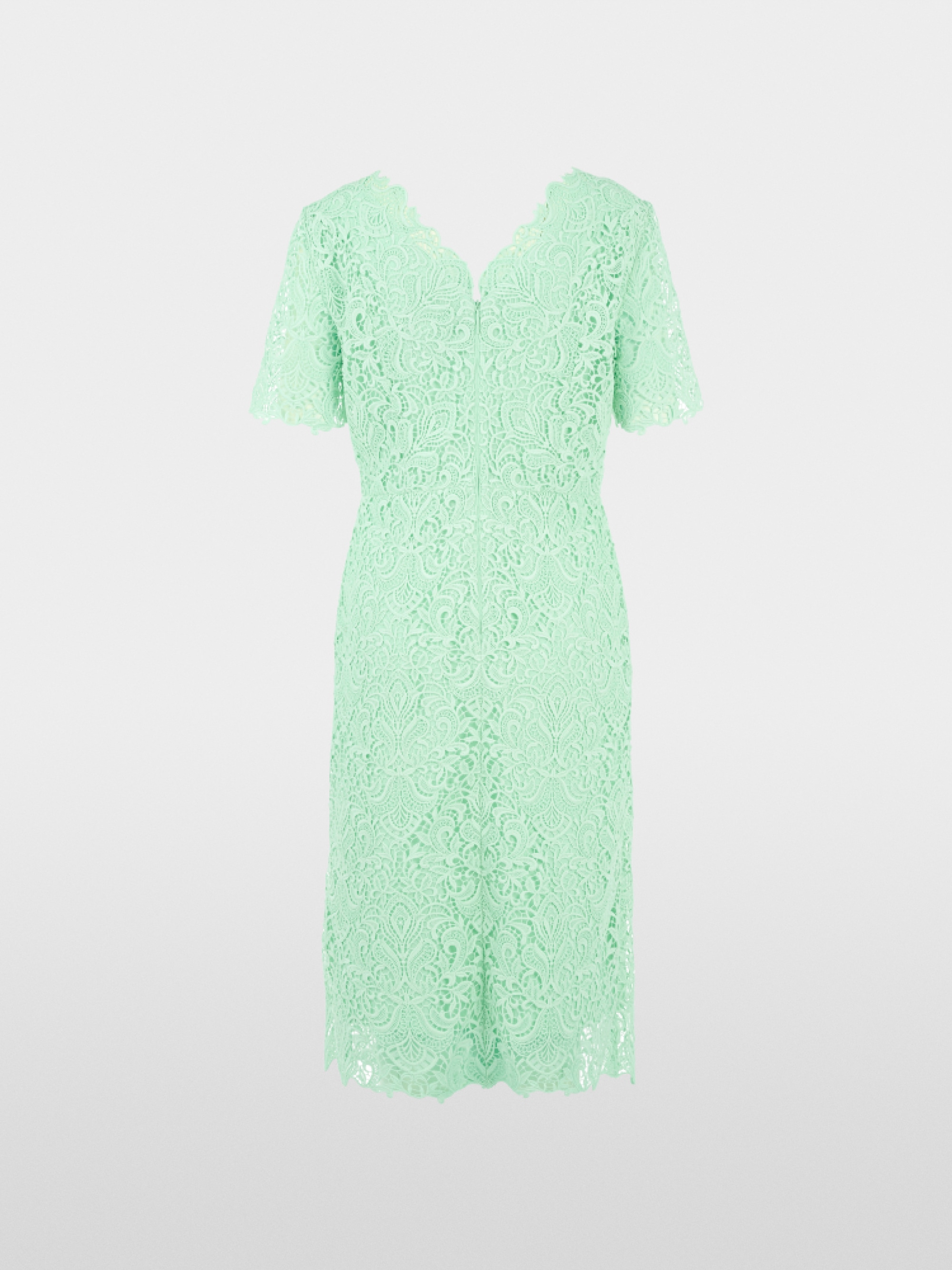 Robe mi-longue en dentelle guipure