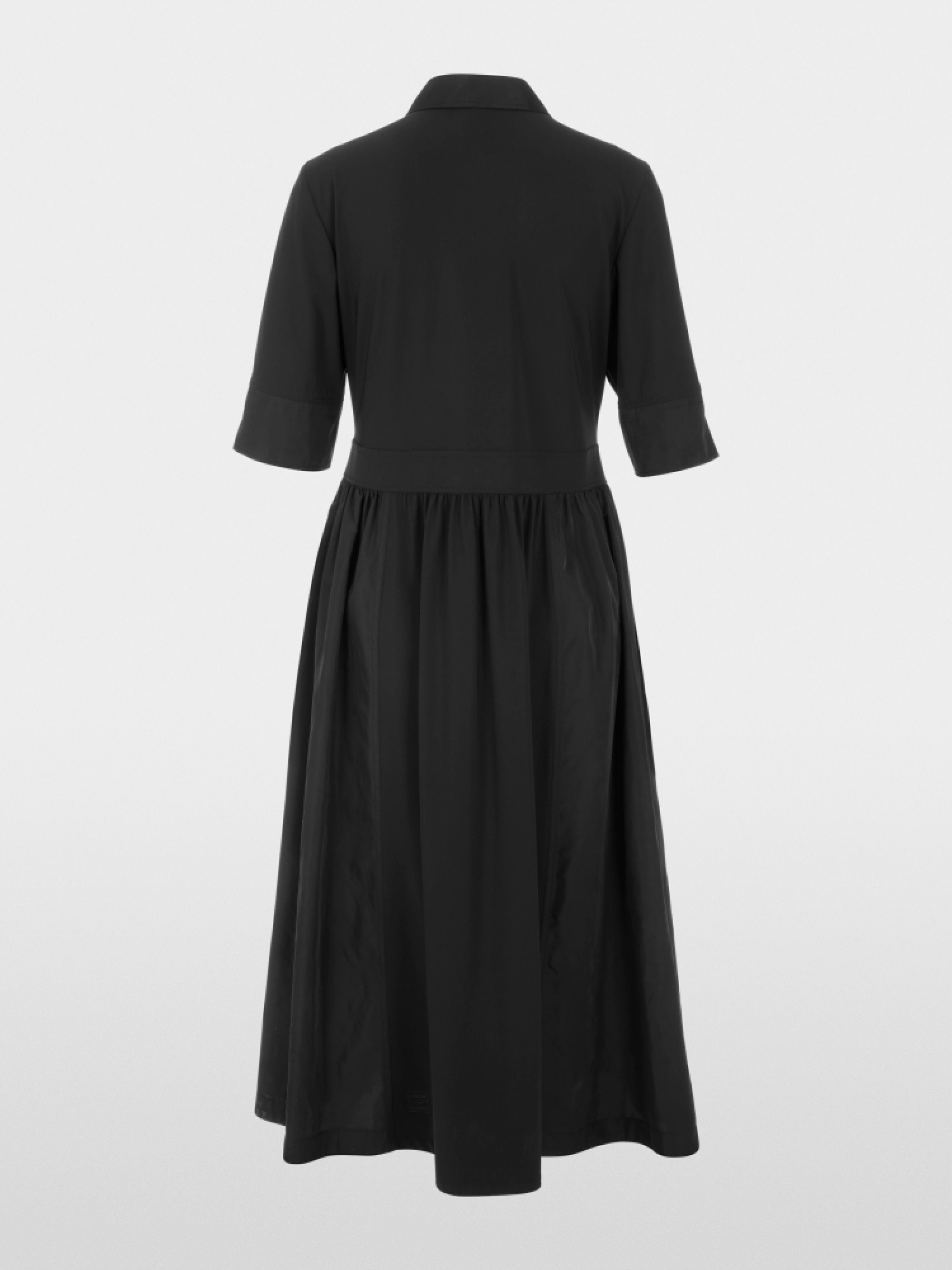 Robe mi-longue en tissu extensible