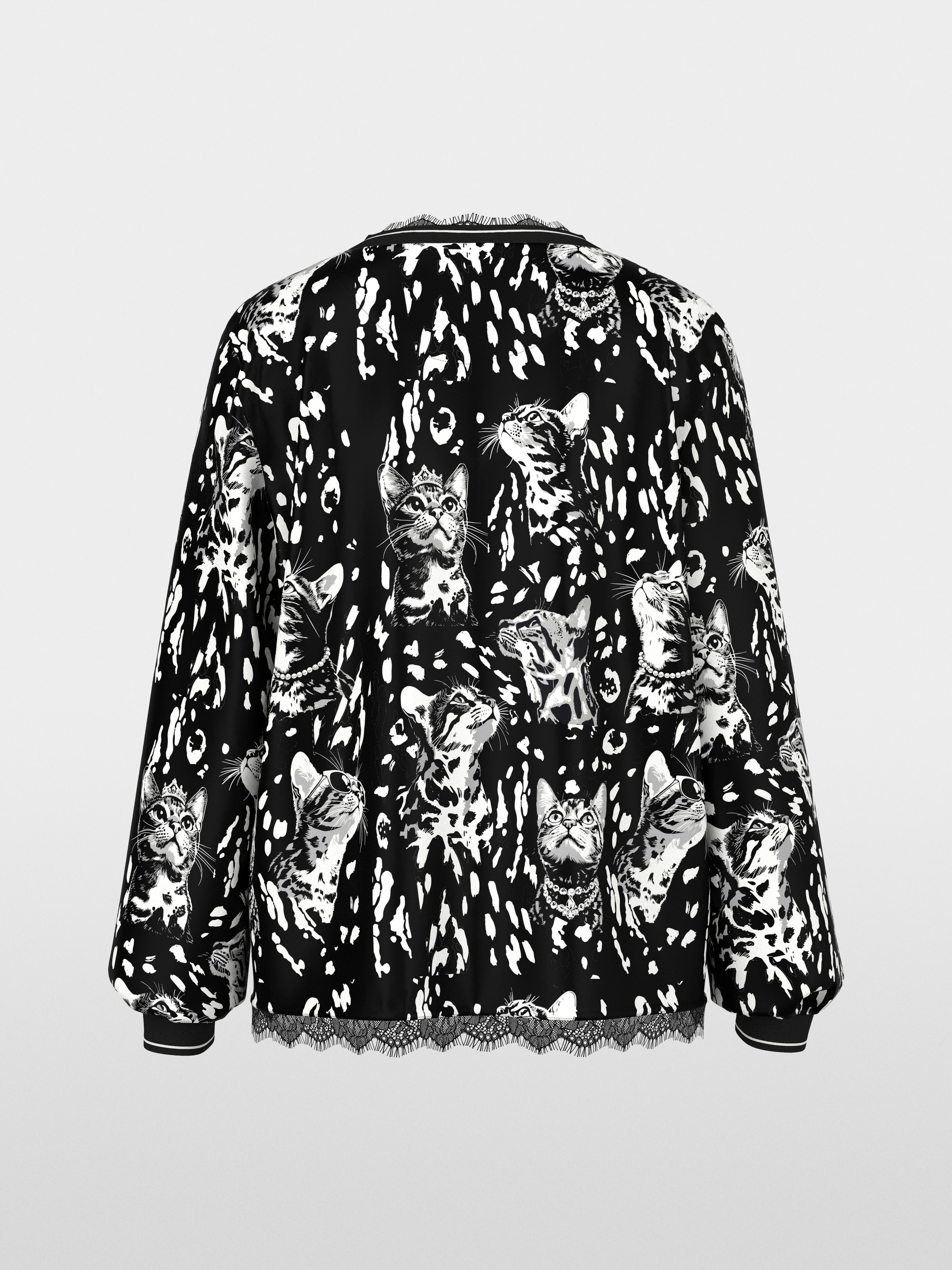 Loose-fitting printed blouse