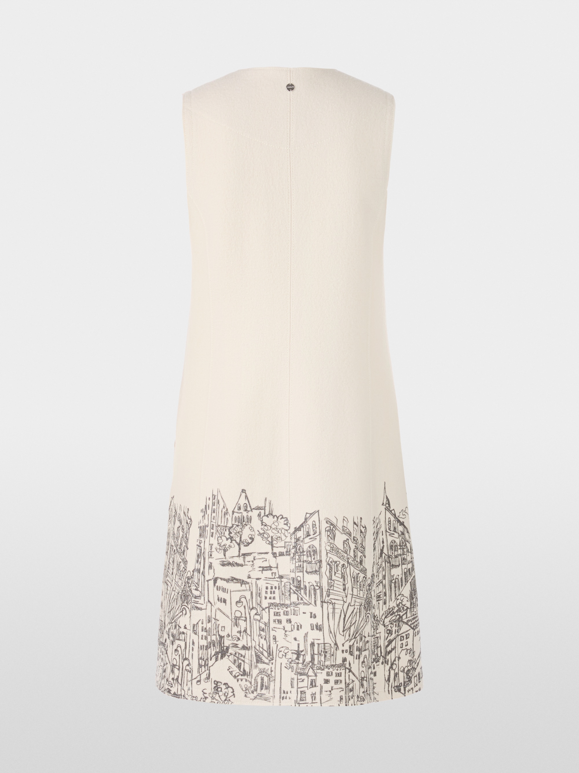 Robe en laine bouillie Knitted in Germany