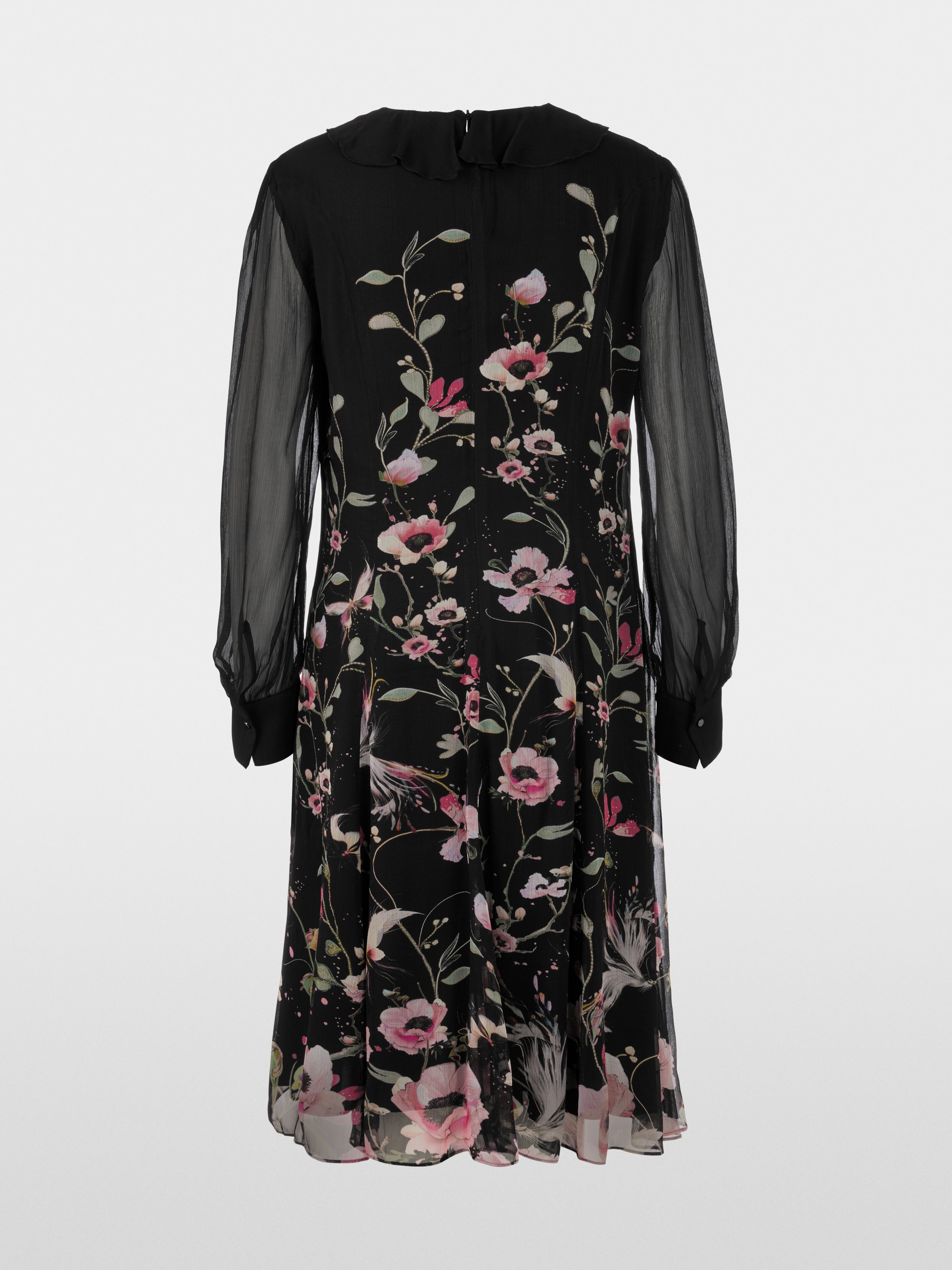 Luftiges Kleid mit Blumenmuster