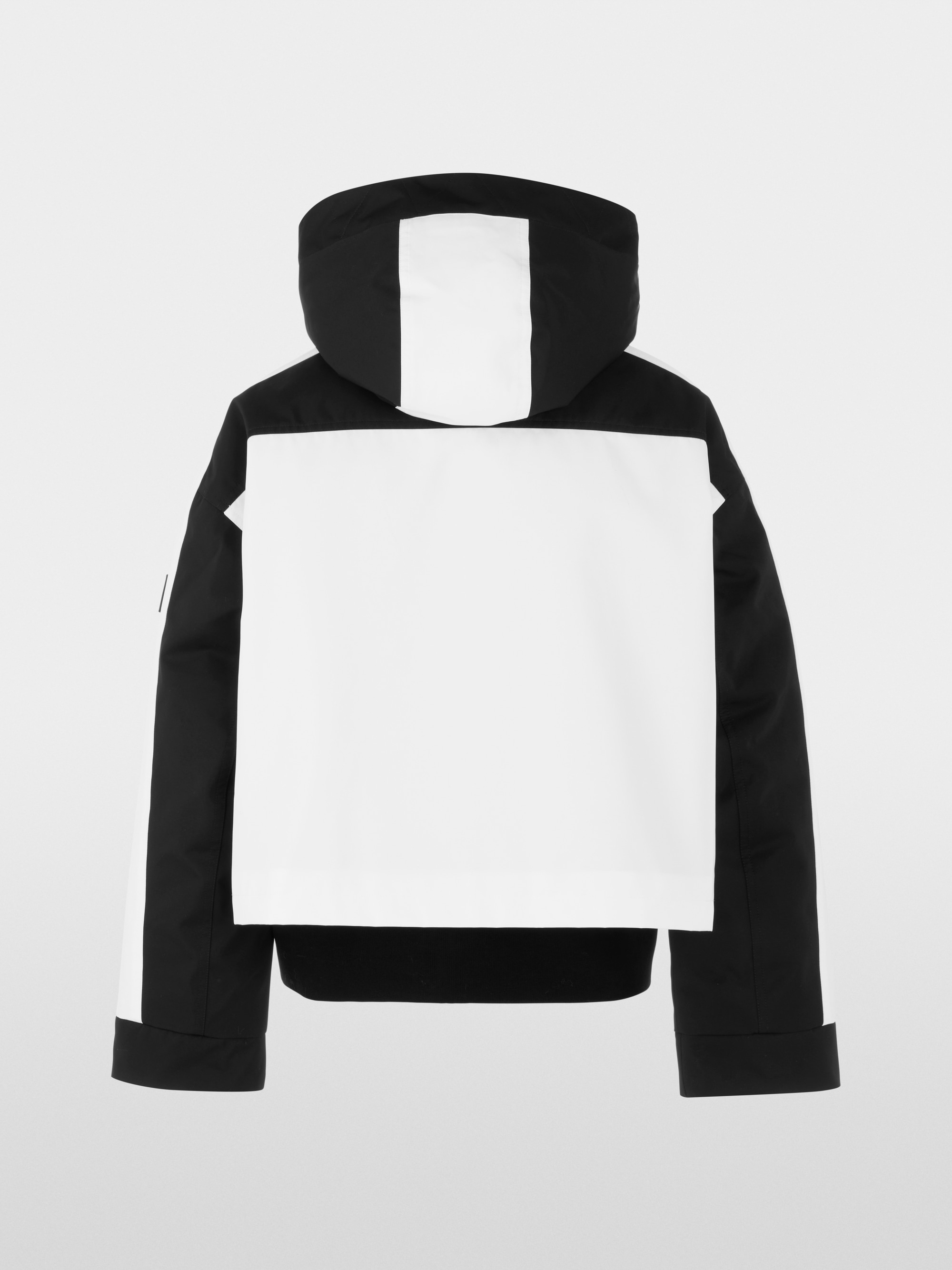 Outdoor jacket in a layered look