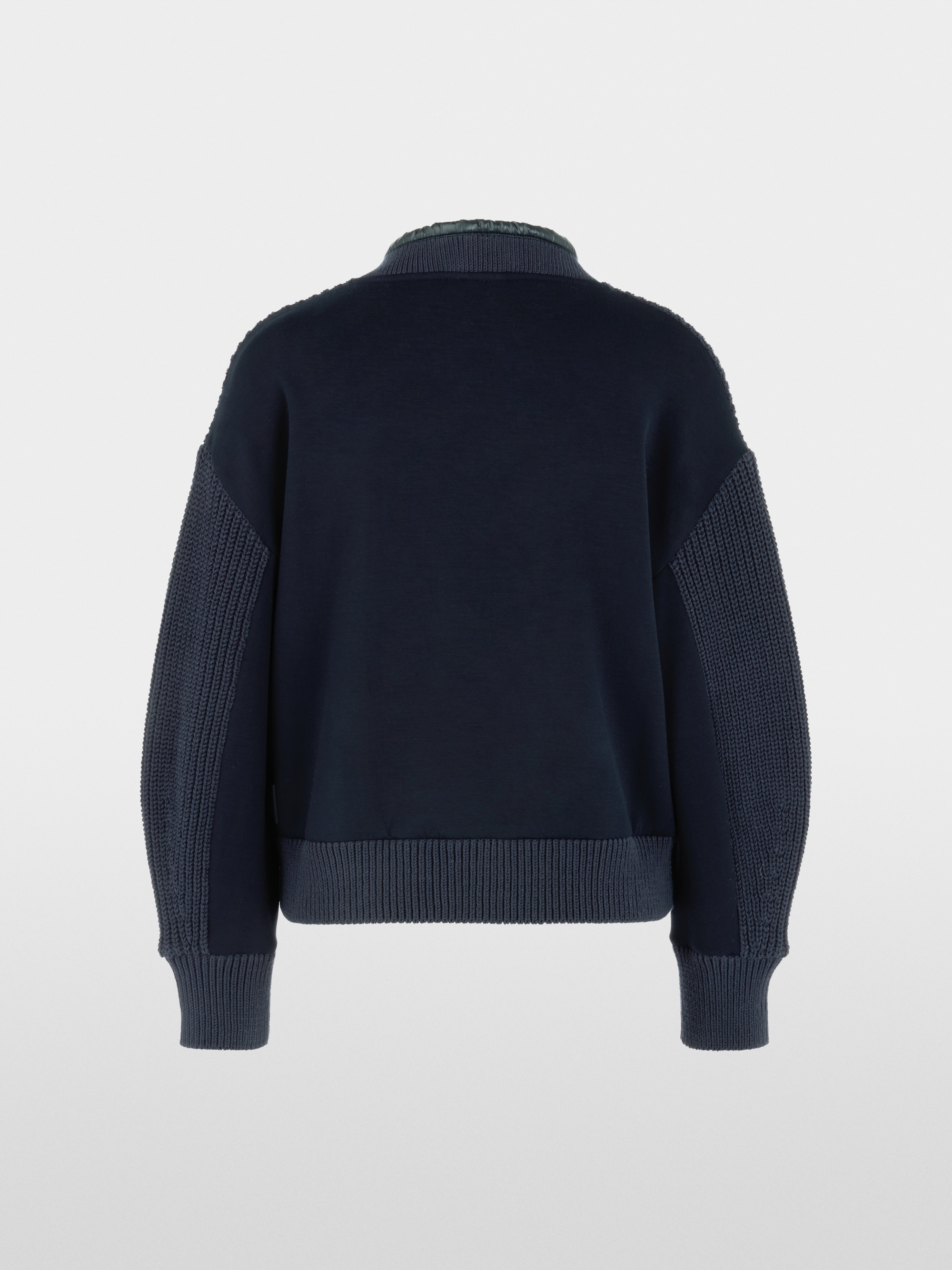 Grobstrickpullover Knitted in Germany