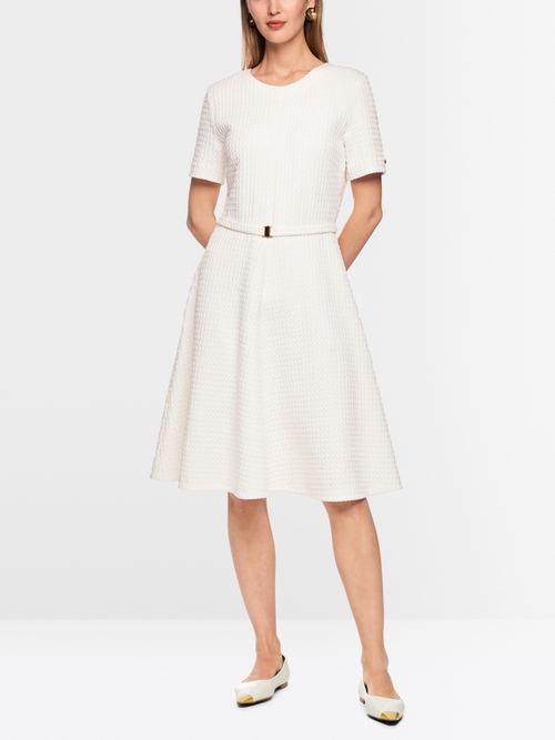 Robe mi-longue en piqué gaufré