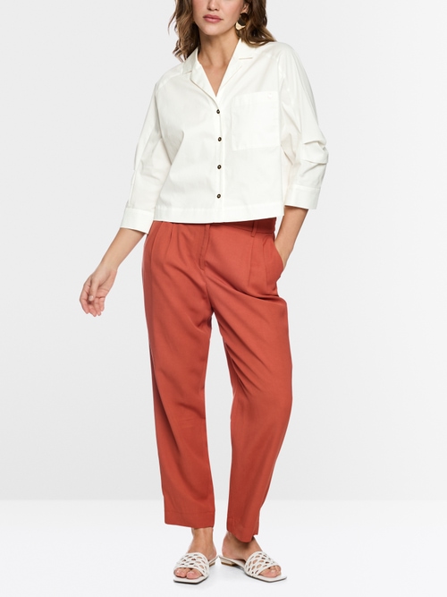 Casual cropped blouse