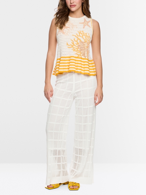 ‘Knitted in Germany’ shells motif top