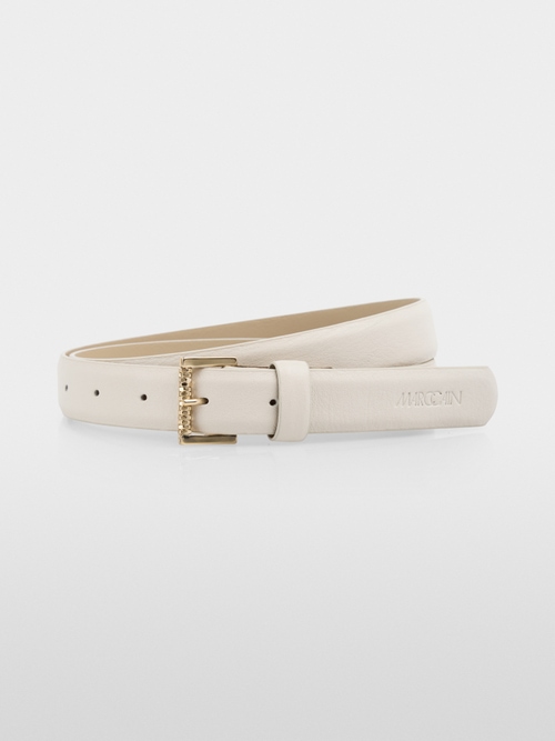 Leather belt with pin buckle