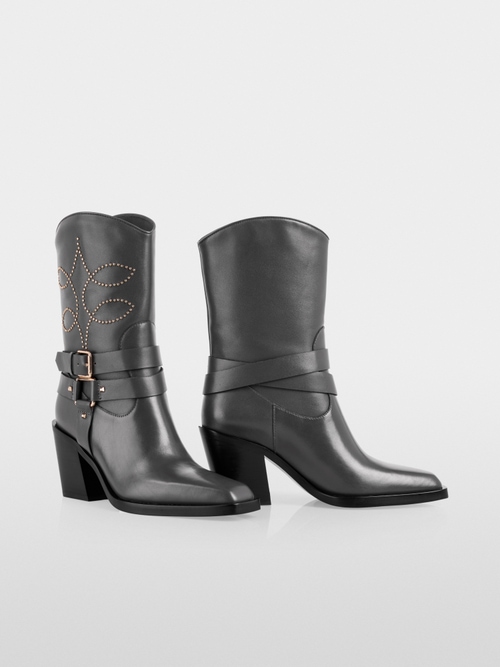 Leather western boots