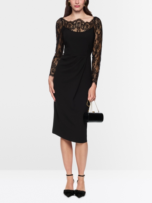 Elegant dress with lace