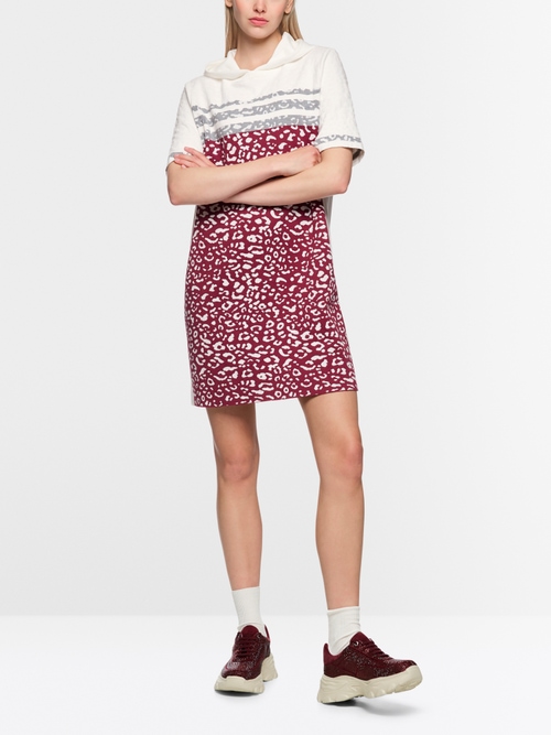 ‘Knitted in Germany’ shirt dress