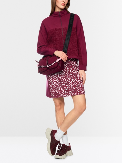 Cardigan tricoté en Allemagne