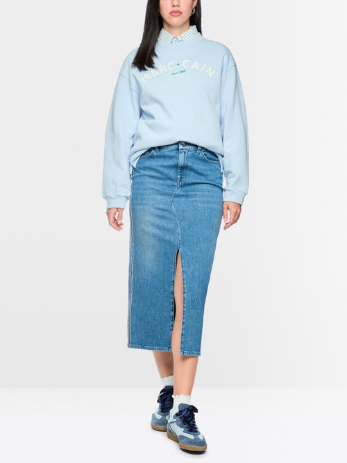 Sweatshirt with flocking