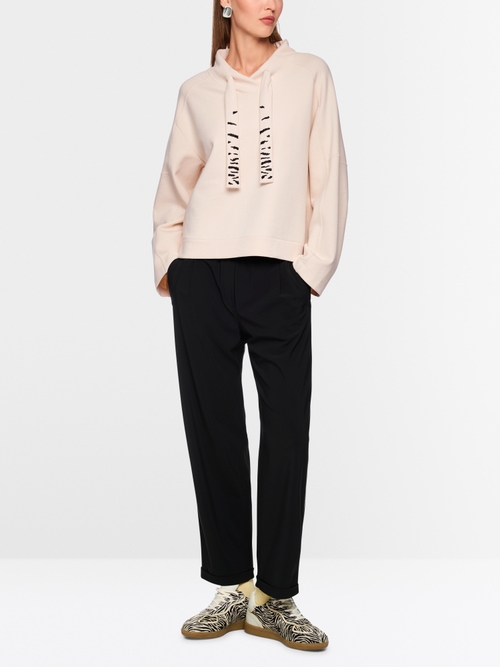 Loose-cut sweatshirt