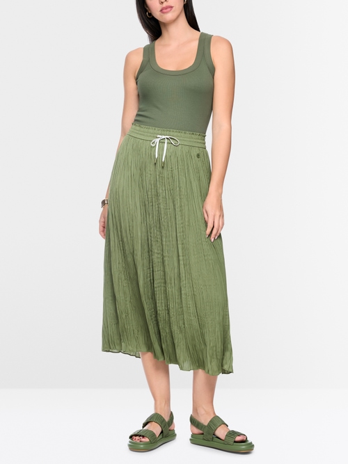 Basic top made from stretch cotton