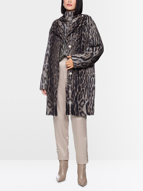 ‘Knitted in Germany’ ozelot coat