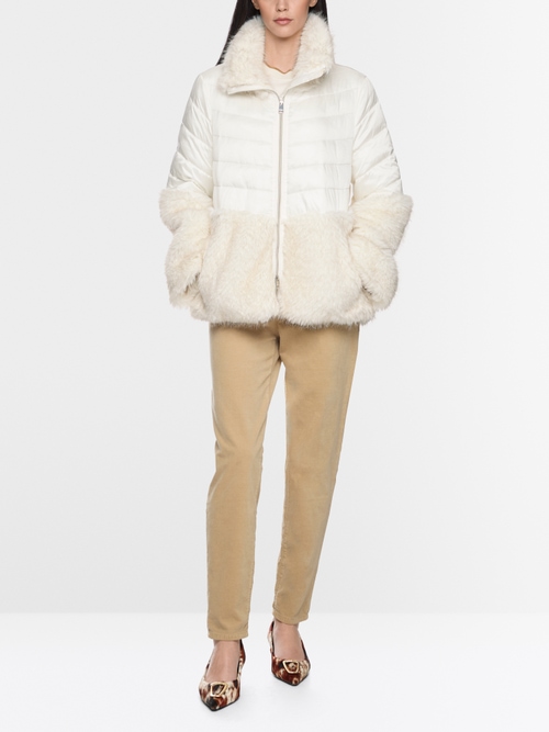 Quilted jacket with faux fur