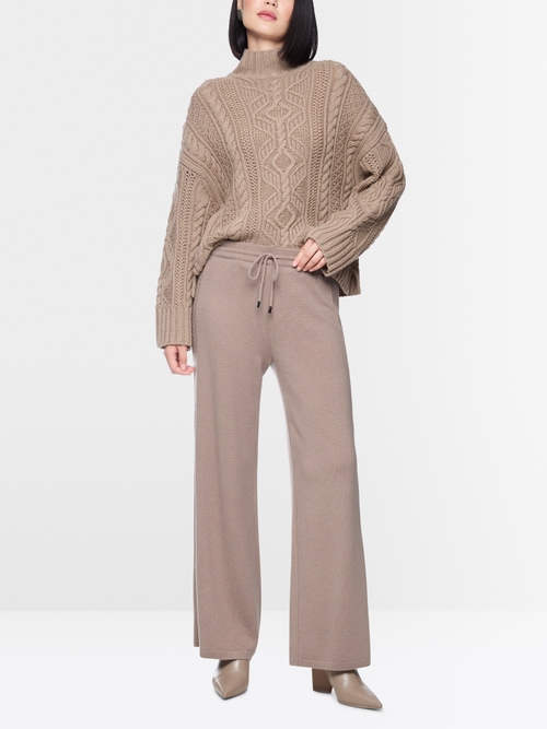 ‘Knitted in Germany’ WASHINGTON trousers