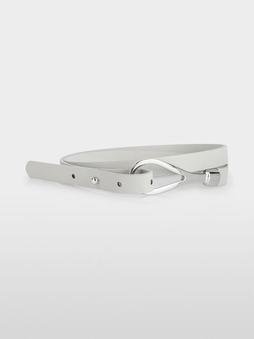 Narrow leather waist belt