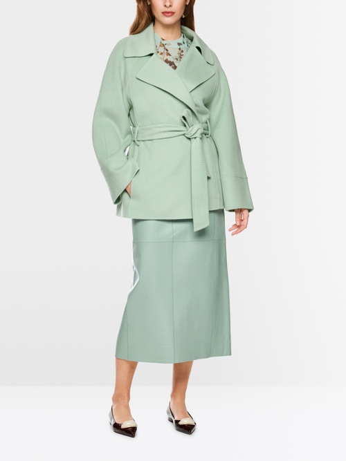 Short wool coat