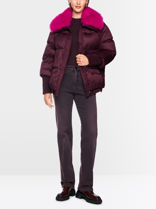 Quilted jacket with fur collar