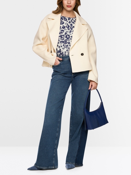 Short wool jacket