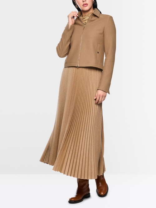 ‘Knitted in Germany’ short wool jacket
