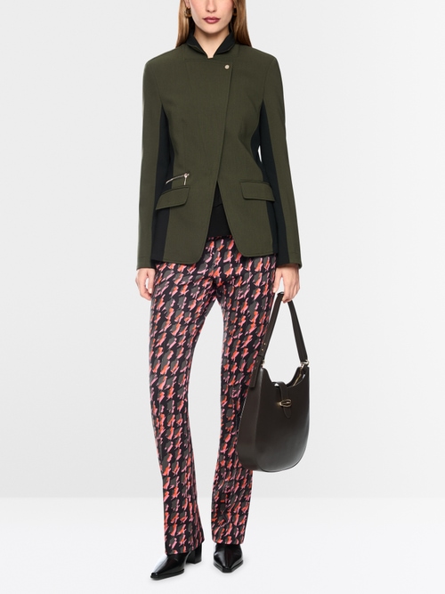 Blazer with contrasting stripes