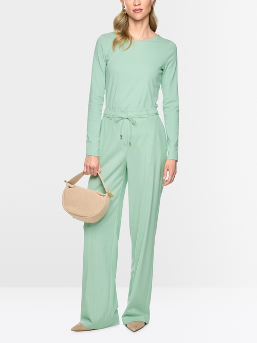 Shirt with silk neck trim