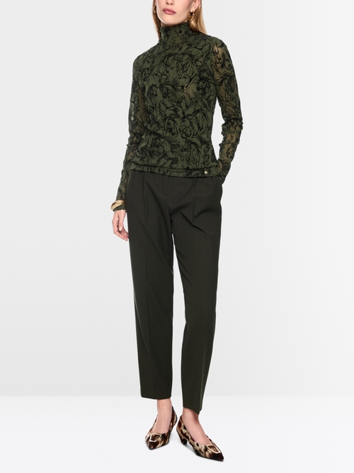 Shirt with velvet flocking