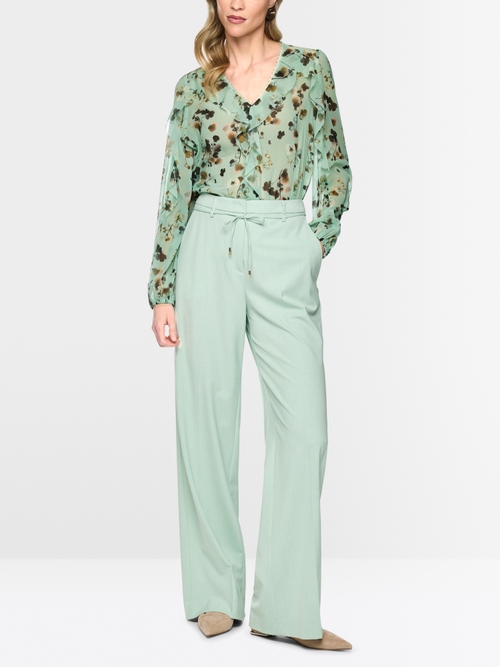 Blouse à fleurs avec volants