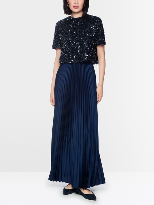 Maxi dress with sequins and pleats