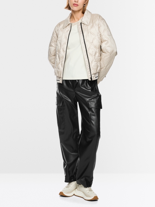 Veste matelassée avec détails contrastés