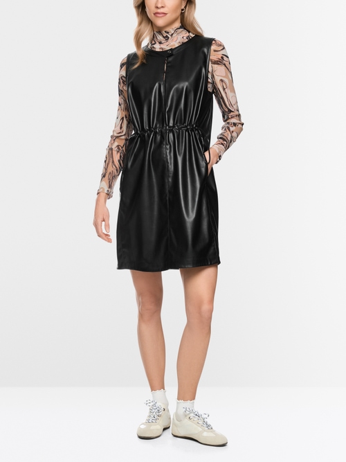 Robe courte en simili cuir avec cordon de serrage