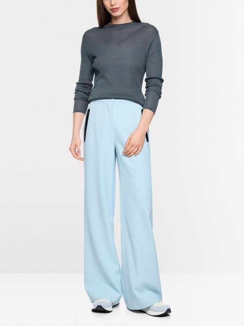 Lightweight ribbed jumper
