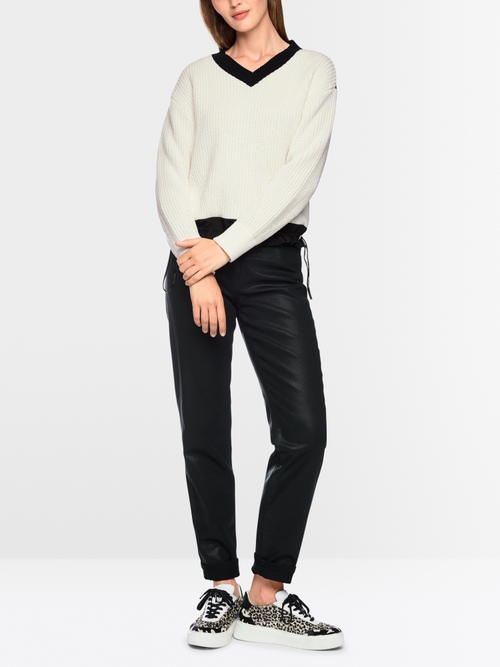 ‘Knitted in Germany’ sporty jumper