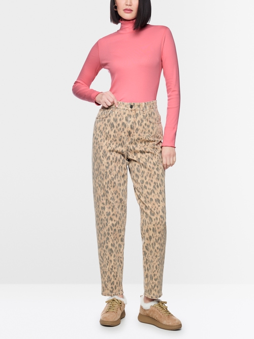Fitted turtleneck shirt