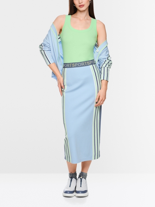 Basic stretch cotton top