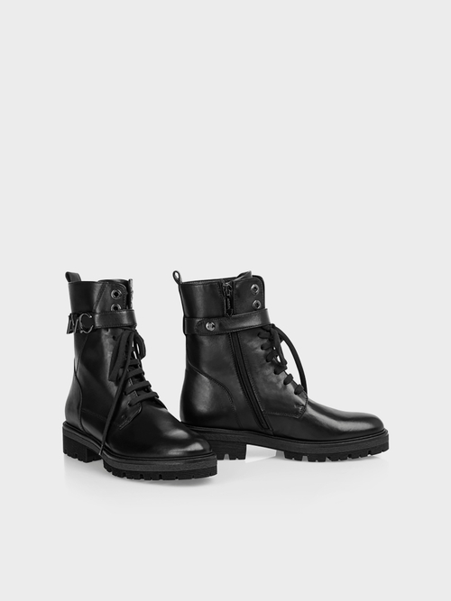 Lace-up booties in smooth leather
