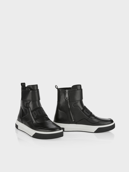 Hoge sneakers met cassettezool