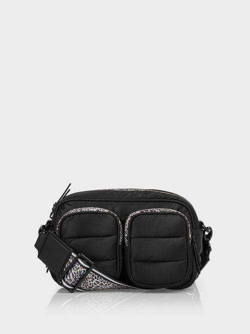 Wattierte Schultertasche