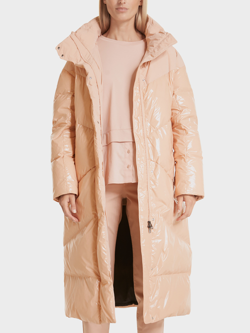 Down coat with a glossy finish
