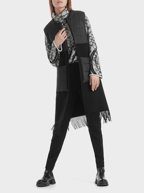 Veste cape sans manches à empiècements