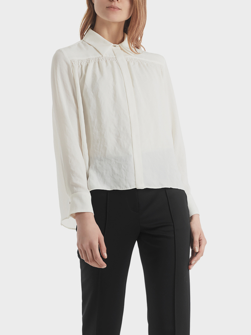 Blouse met smockdetails