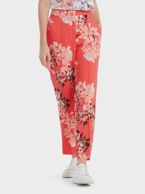 Floral pants with pintucks