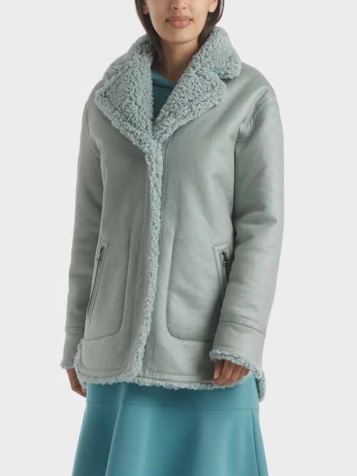 Superflauschige Wendejacke