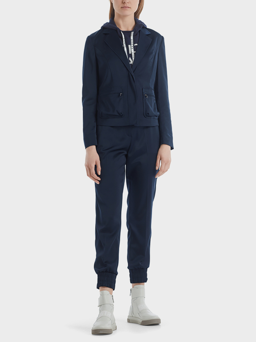 Satinblazer mit sportiven Details